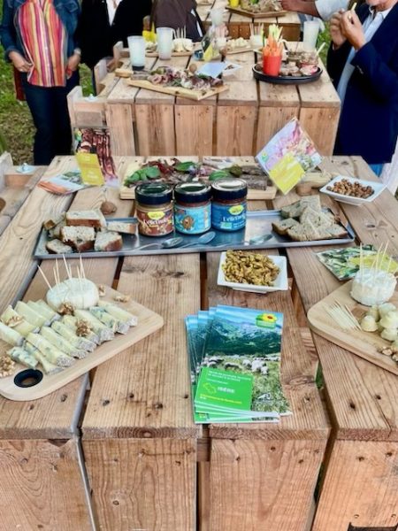Réservez votre soirée gourmande sous les noyers